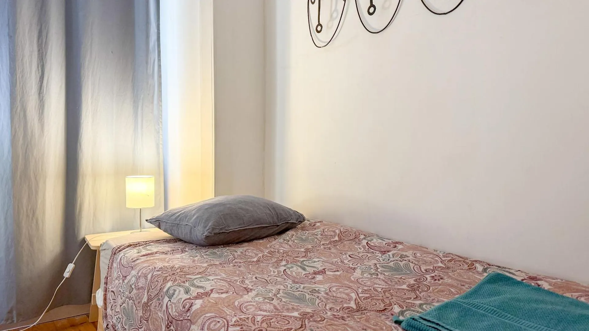 Home Sonhos Fanqueiros Lizbona 0*,  Portugalia